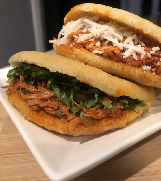 Arepas de Pollo Mechado